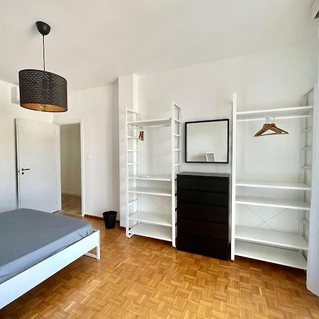 Leia Home W/Private Parking In Old Town Trieste Bagian luar foto