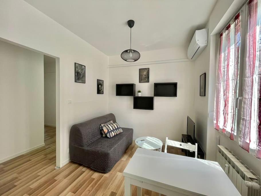 Leia Home W/Private Parking In Old Town Trieste Bagian luar foto